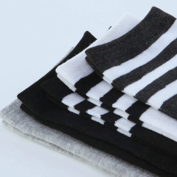 Fall Over the knee Socks Set - Picture 2 of 4